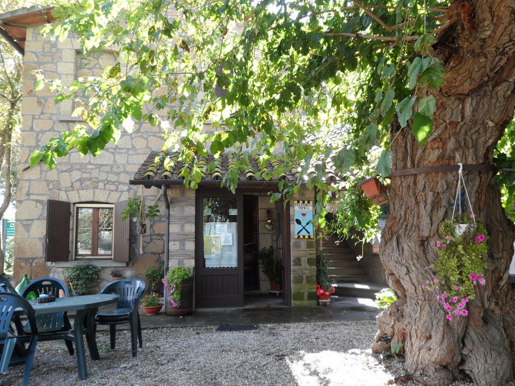 Mola Solis Hotel Civitella dʼAgliano Kültér fotó